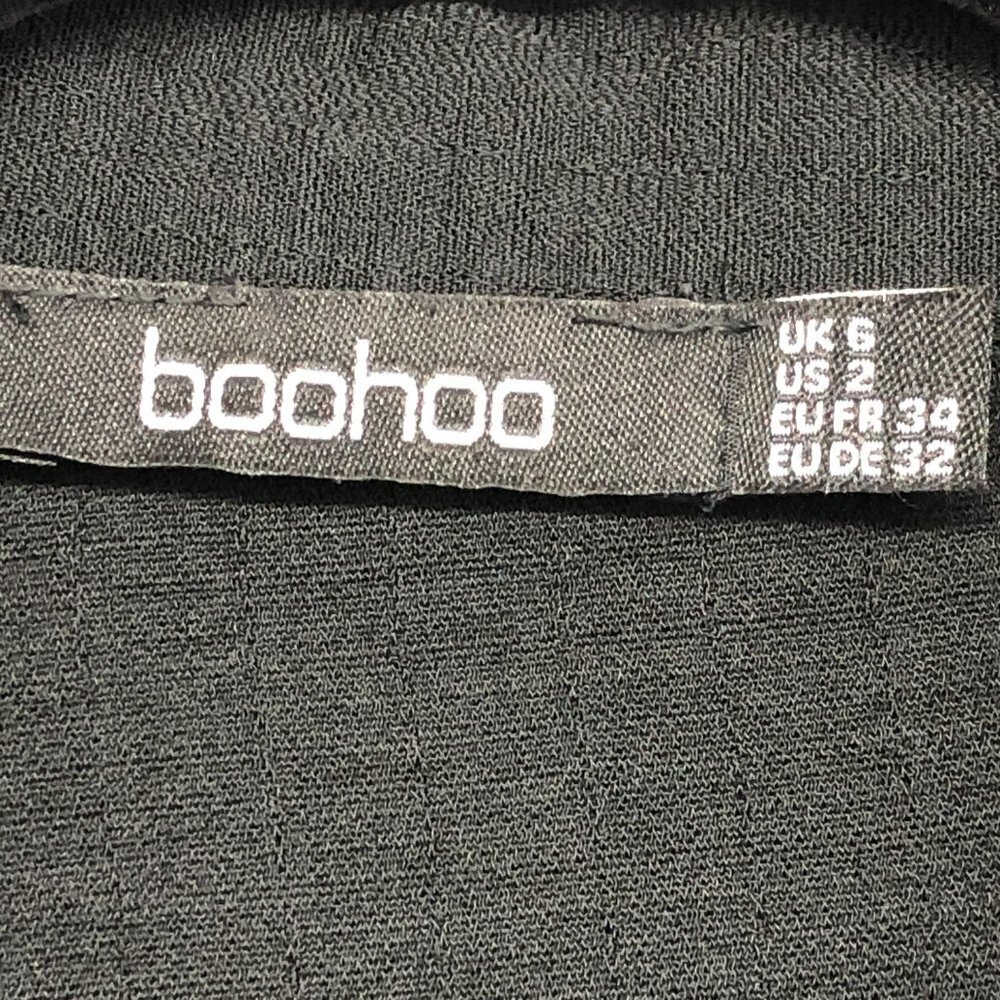 boohoo Black Woven Tie Front plunge neck cropped Shirt size 2 - Picture 5 of 15